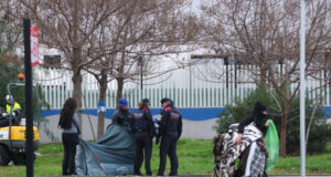 L’oposició reclama al govern Collboni crear un centre de baixa exigència a Sants-Montjuïc