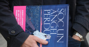 Jordi Lafebre publica ‘Soc un àngel perdut’, una nova entrega protagonitzada per la carismàtica psiquiatra Eva Rojas