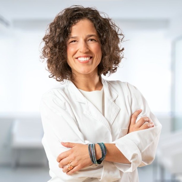 ELISA_GIL_ARRIBAS_NUEVA_PRESIDENTA_SOCIEDAD_FERTILIDAD-1X1.jpg