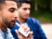 Olympia Quirónsalud alerta sobre les conseqüències respiratòries del vapeig