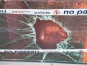 Vidres trencats i embotits per terra: saqueig violent a una xarcuteria del Fort Pienc