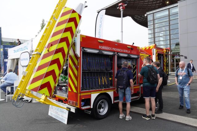 surtruck-1x1.jpg